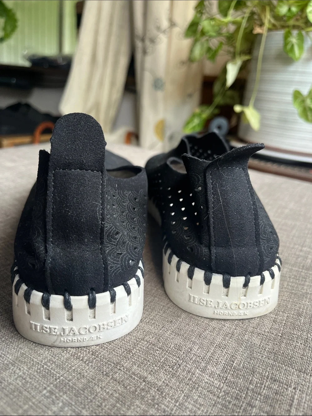 Ilse Jacobsen Tulip Shoes Sneakers Slip-On Black 39